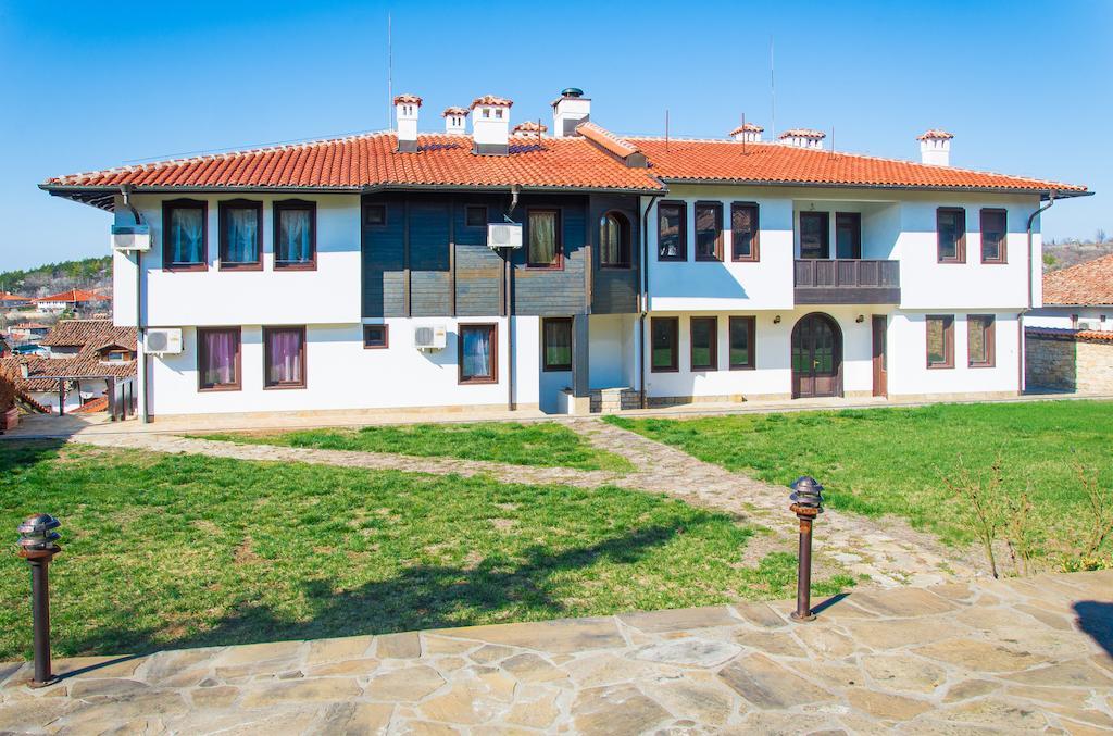 Family Hotel Elegance Arbanasi Εξωτερικό φωτογραφία