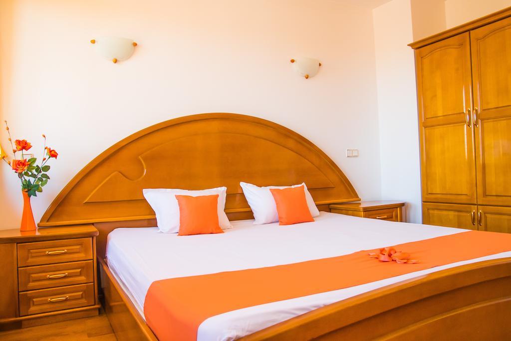 Family Hotel Elegance Arbanasi Δωμάτιο φωτογραφία