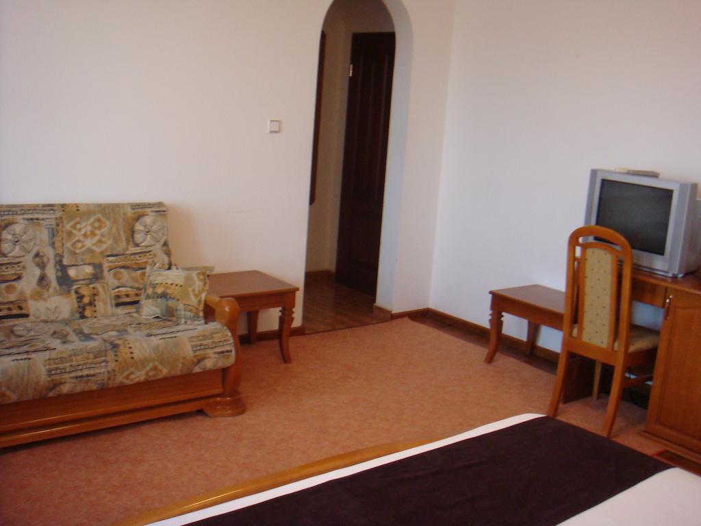 Family Hotel Elegance Arbanasi Δωμάτιο φωτογραφία
