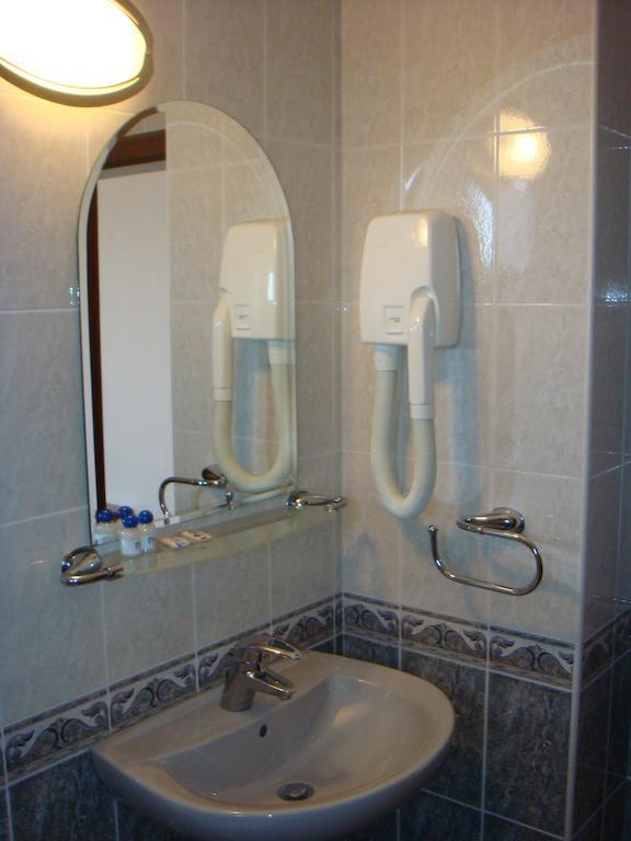 Family Hotel Elegance Arbanasi Δωμάτιο φωτογραφία