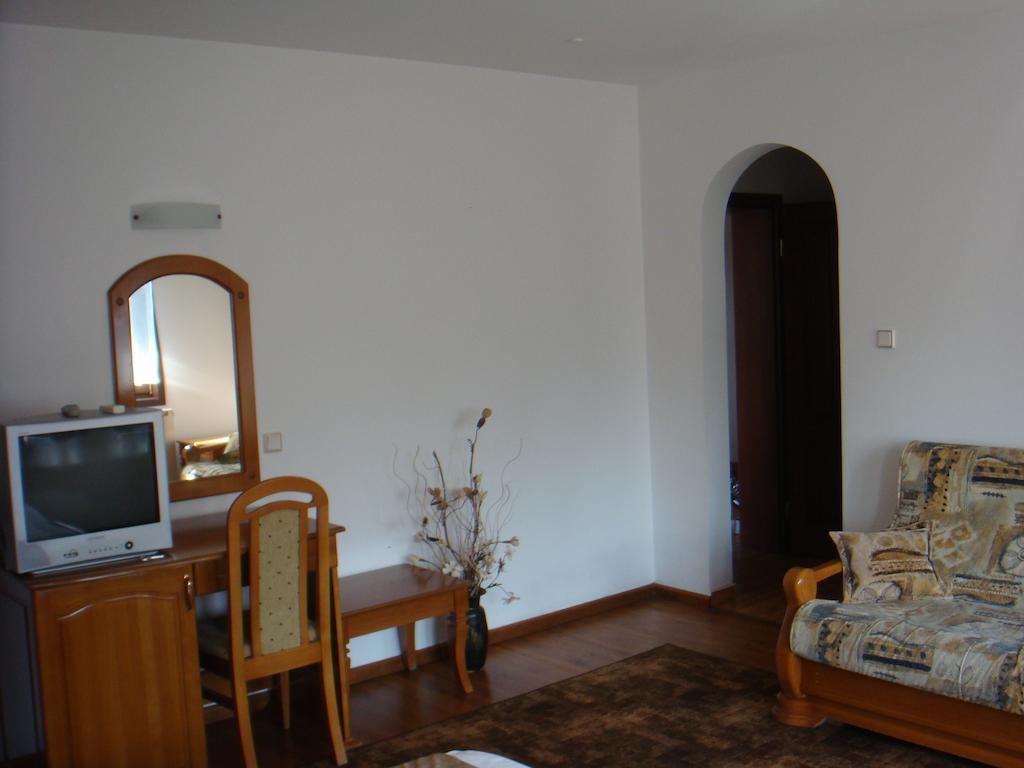 Family Hotel Elegance Arbanasi Δωμάτιο φωτογραφία